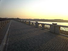狭山湖堰堤