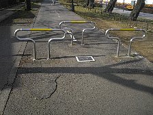 車止め