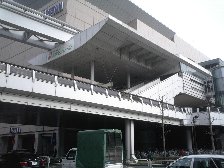 立川北駅