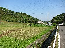 下流方向