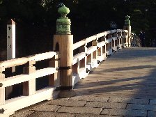 平川門