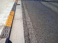 東八道路