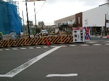 途中で切れている