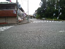 久保沢を右折