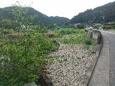 更地